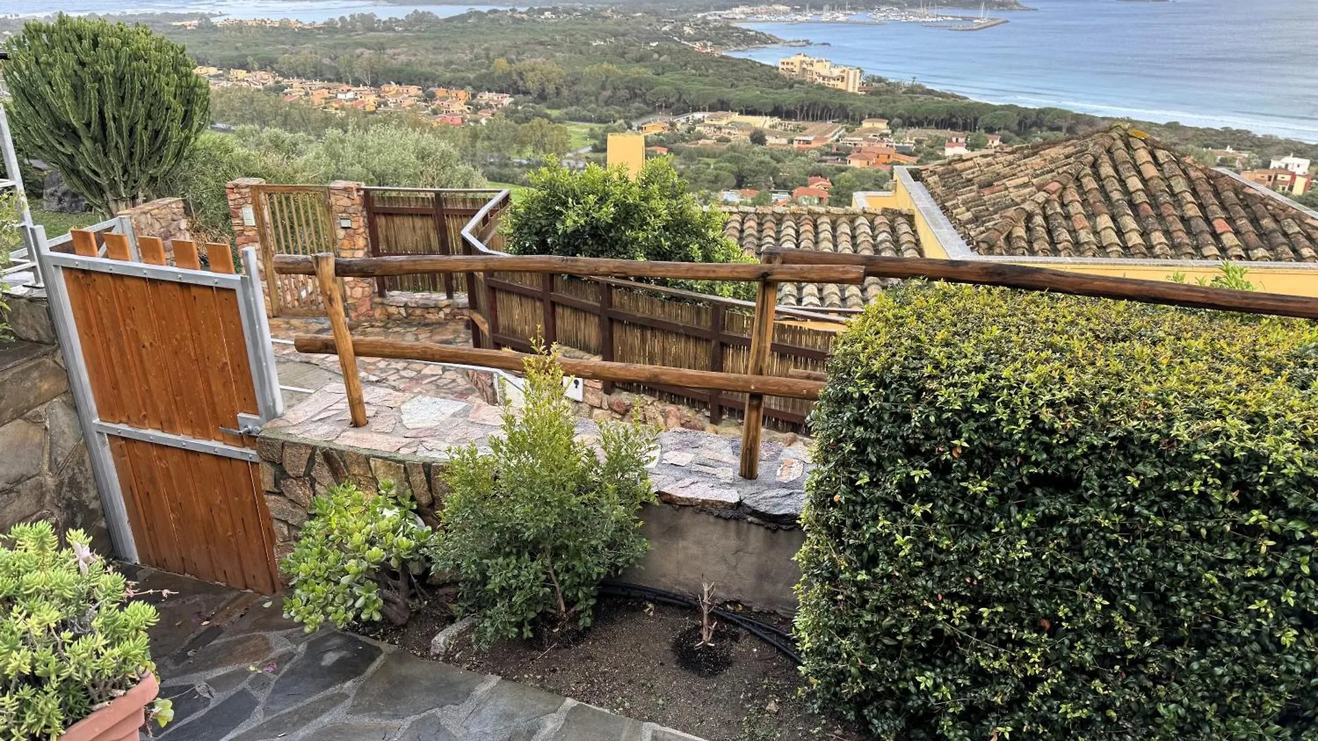 Villa Luna Oasi dei Due Mari 0*,  이탈리아